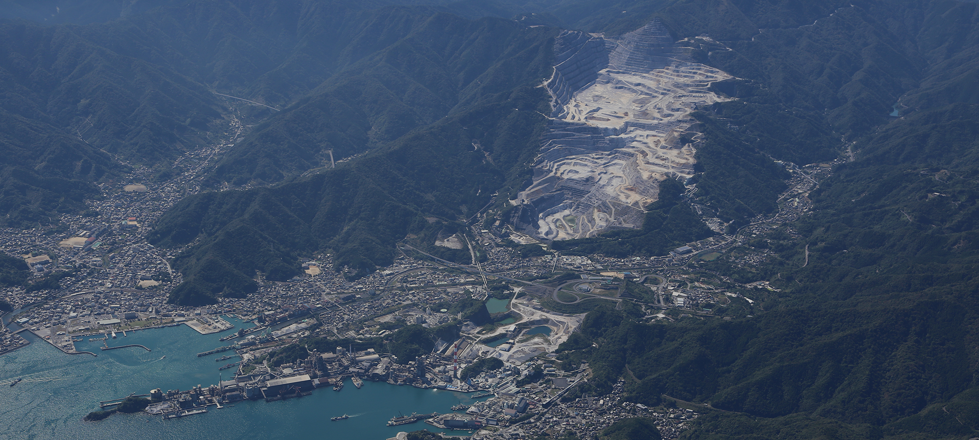 株式会社戸高鉱業社