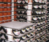 カネコ小島陶器株式会社