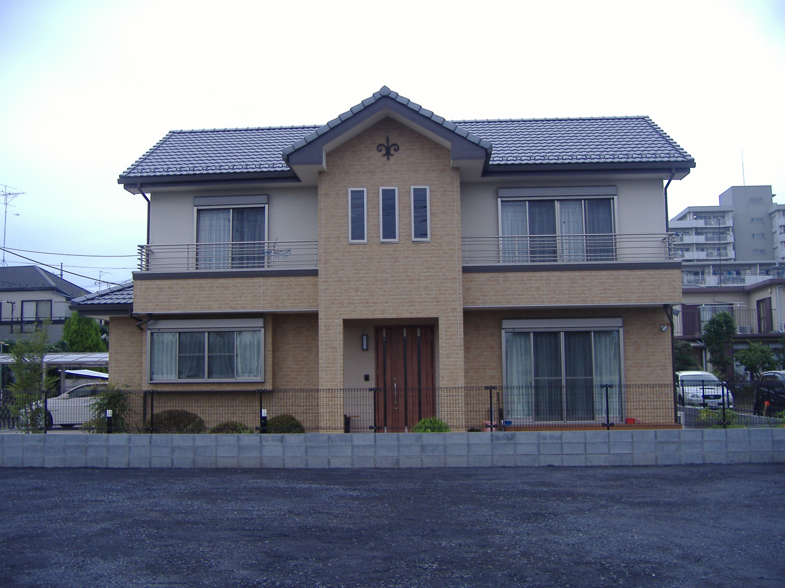 株式会社三和建設