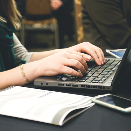 株式会社ステラコンサルティング