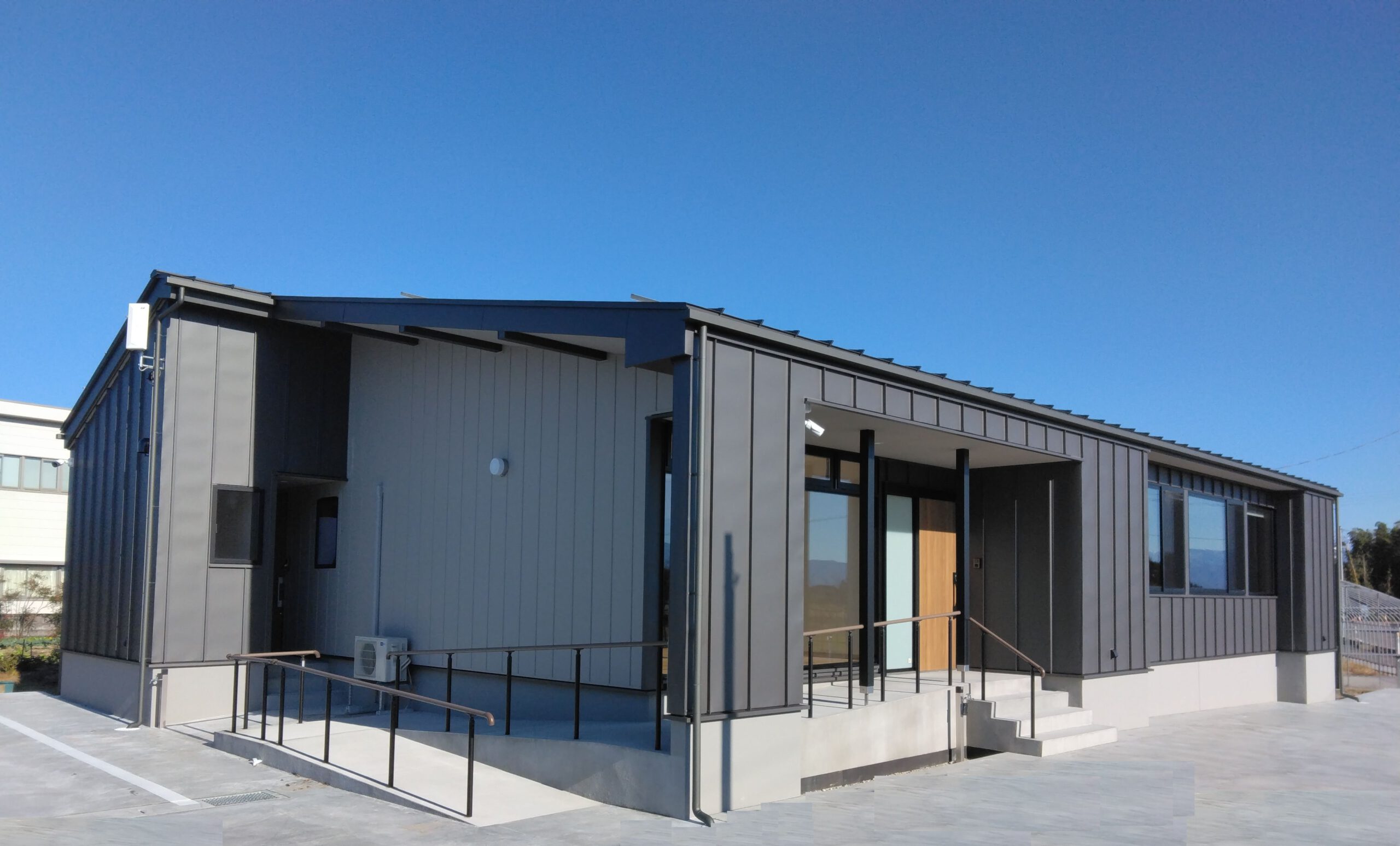 有限会社入山建設