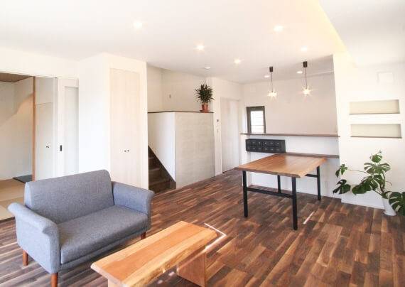 有限会社出木野屋